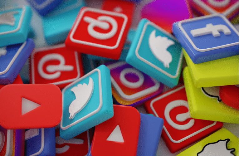 أهمية التواجد على وسائل التواصل الاجتماعي للعلامات التجارية